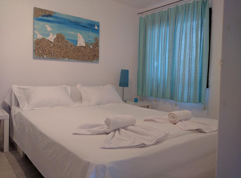 Beach Front Chanioti Polychrono Luaran gambar
